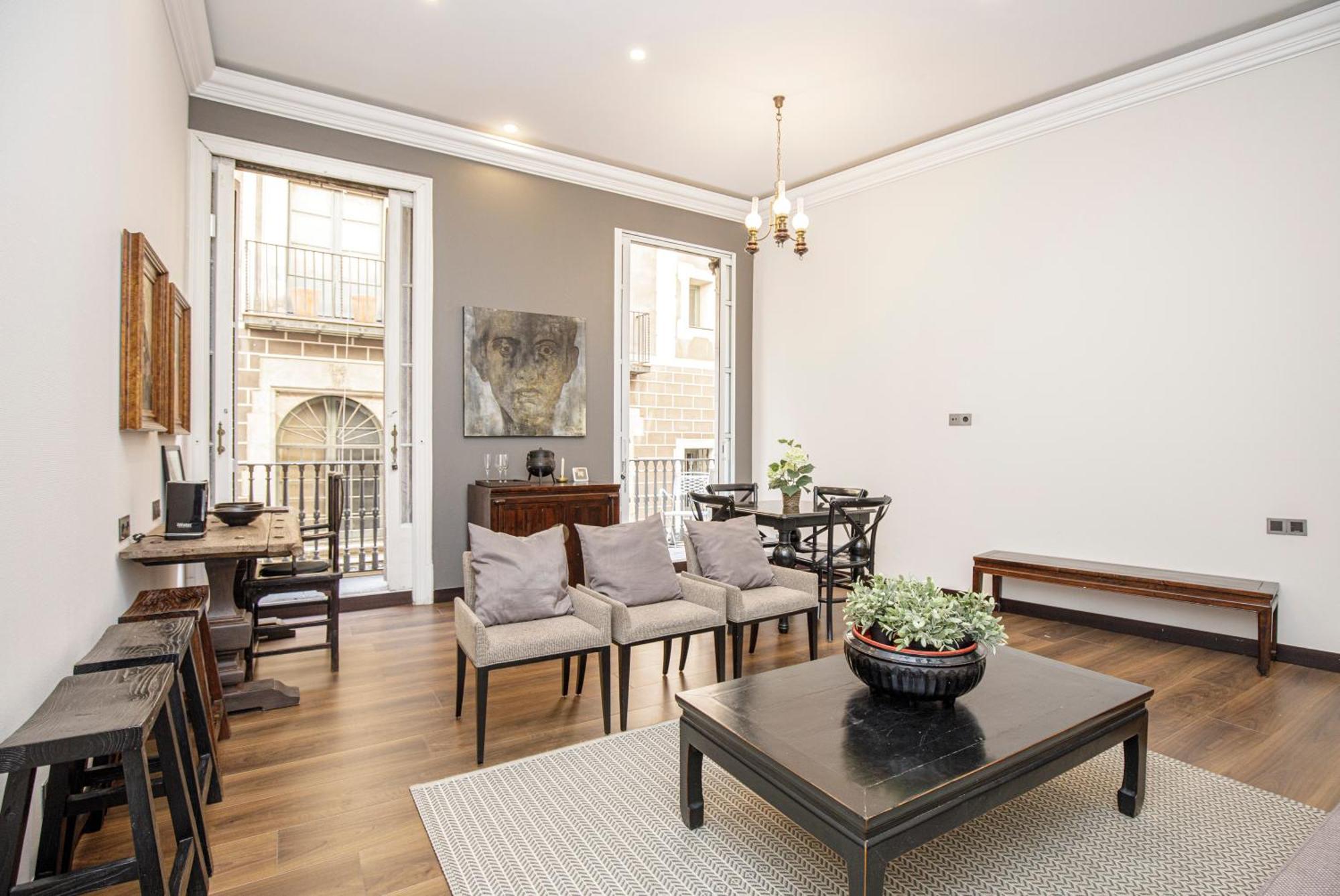 Appartement Beautiful Trendy Spacious Very Location *