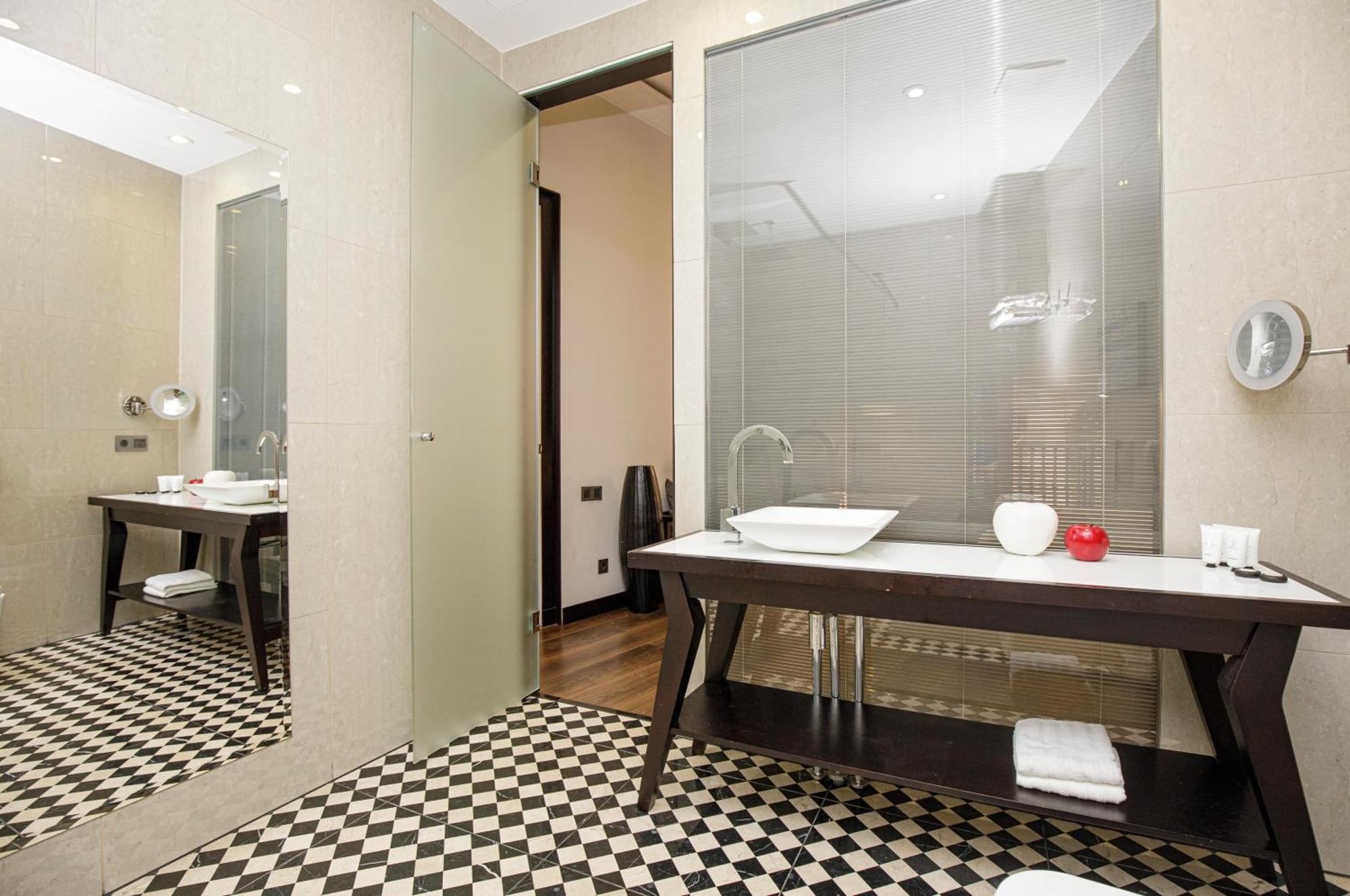 Beautiful Trendy Spacious Very Location * Barcelone