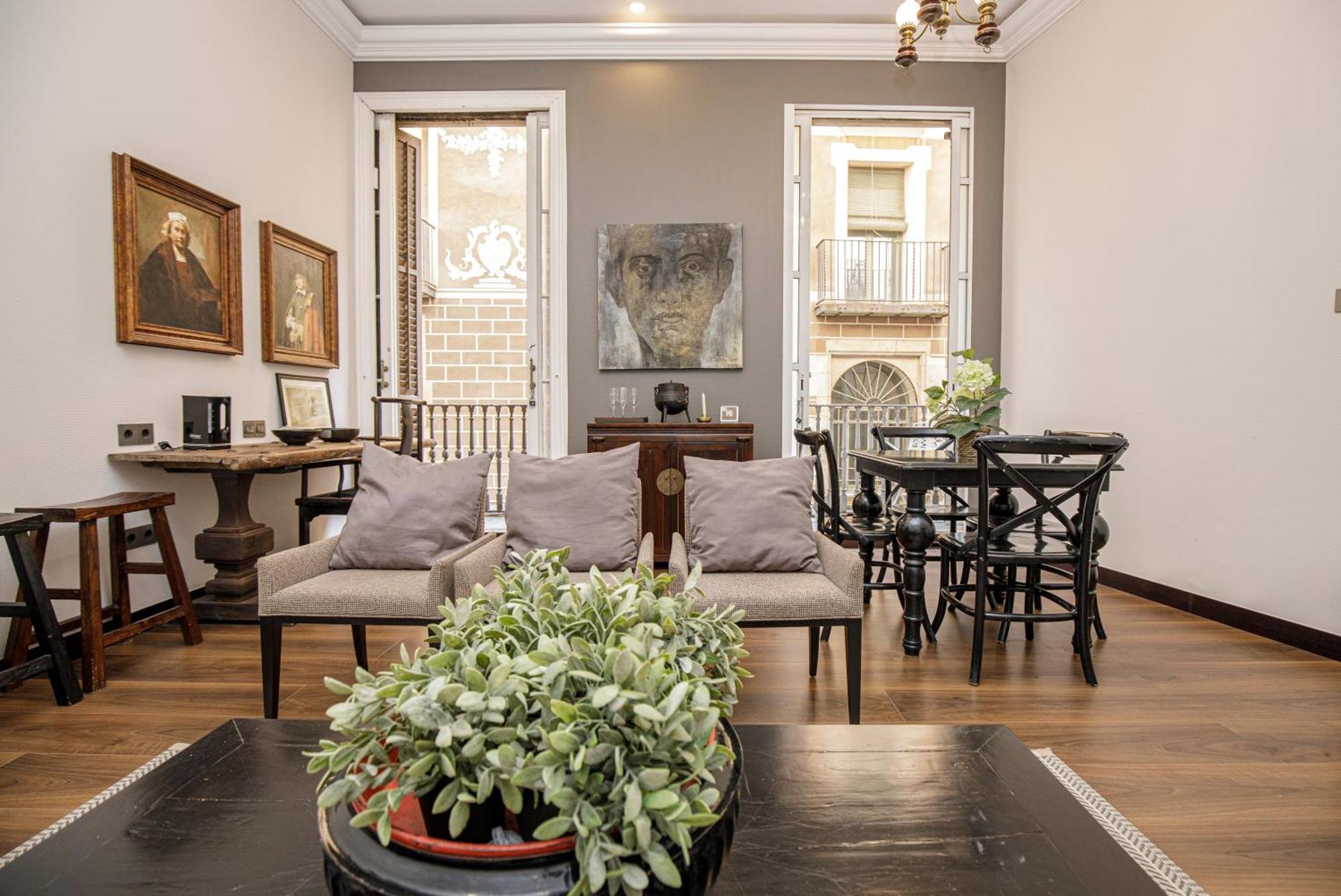 Appartement Beautiful Trendy Spacious Very Location *